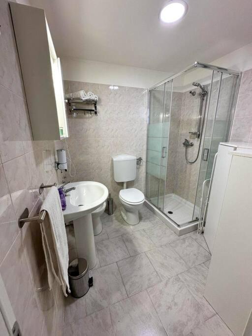 Holiday House Shantu Katanya Dış mekan fotoğraf